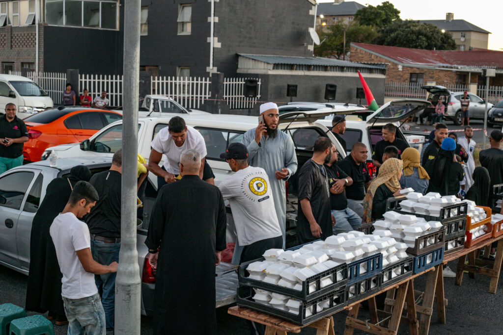 emowering eats ramadaan mass kewtown 2024 (57)